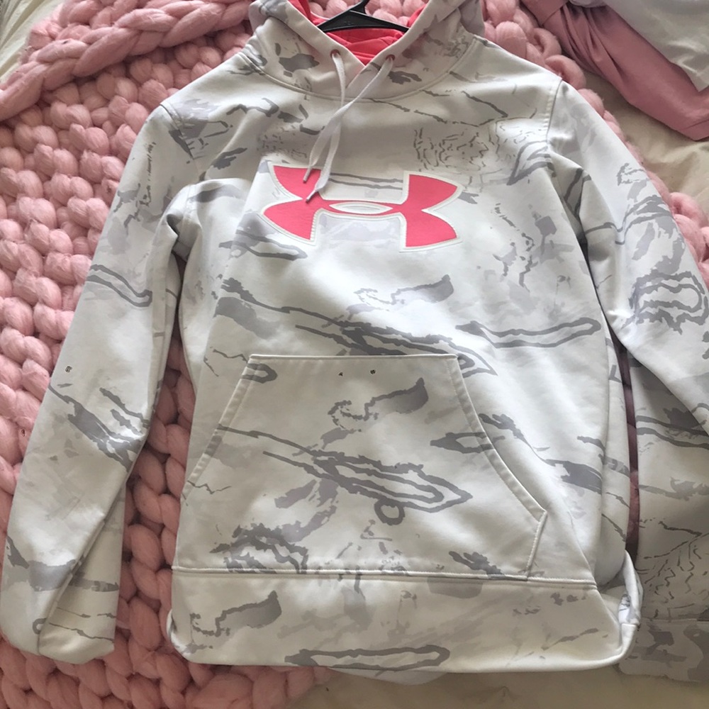 Underarmour sweatshirt